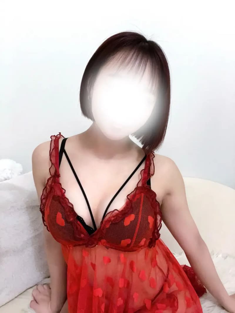 にな