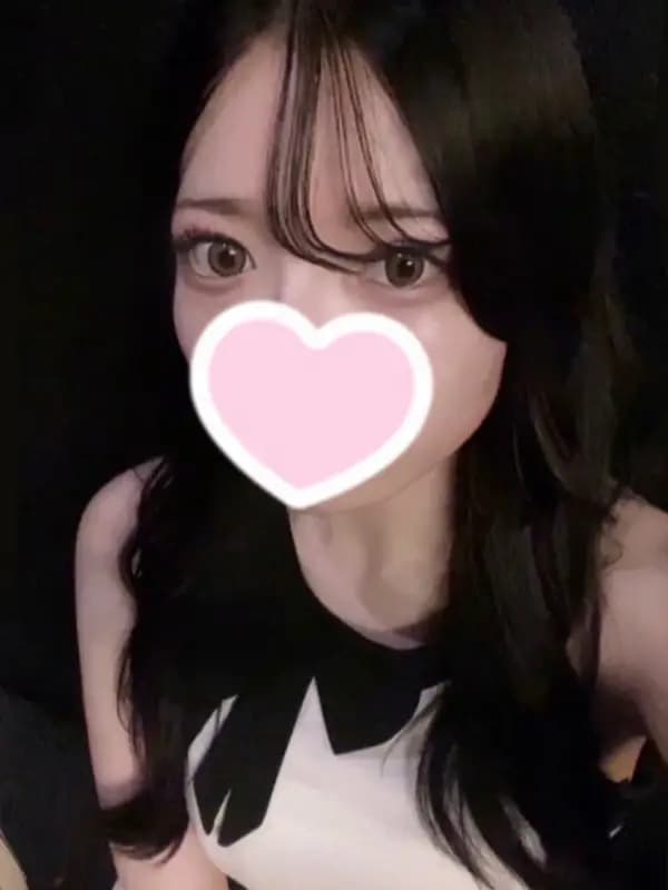 長岡 みりさんのプロフィール｜横須賀中央駅からすぐ！　メンズエステ｜横須賀 ブラッドオレンジ
