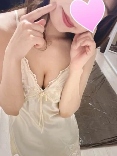 依田あやめ　プロフィール｜埼玉県 大宮 メンズエステ『Aroma Luana(アロマルアナ）』