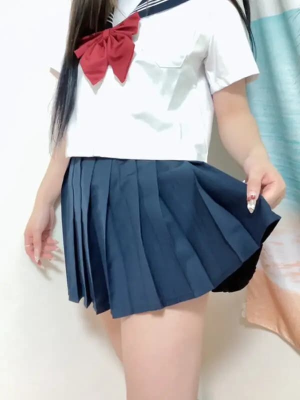 広瀬めいプロフィール｜埼玉 新越谷メンズエステ『Aroma Cura』