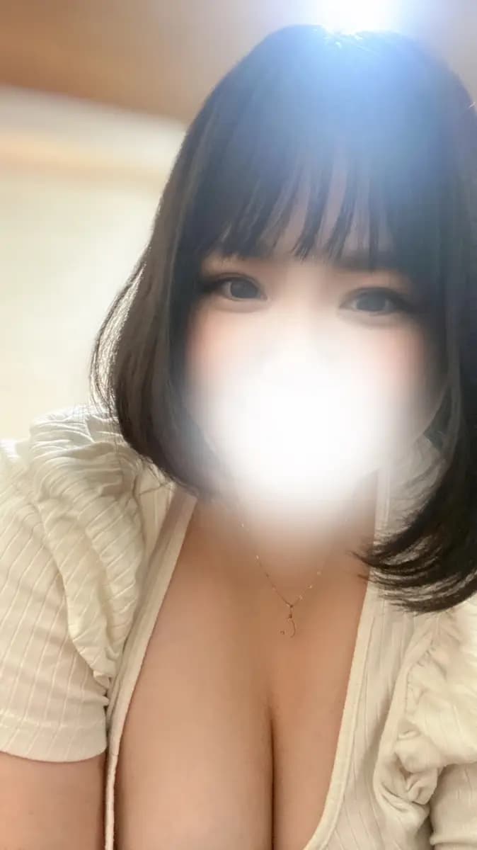 えみか プロフィール｜埼玉県川越市 メンズエステ 『ムチムチヘブン』