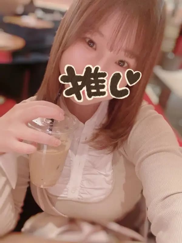 ここなさんのプロフィール｜海老名のメンズエステと言ったらココ｜ほっとLATTE