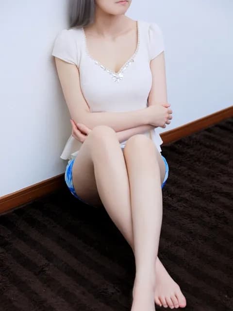 みゆきさんのプロフィール｜大阪・兵庫・岡山・メンズエステ｜Naturila-ナチュリラ-
