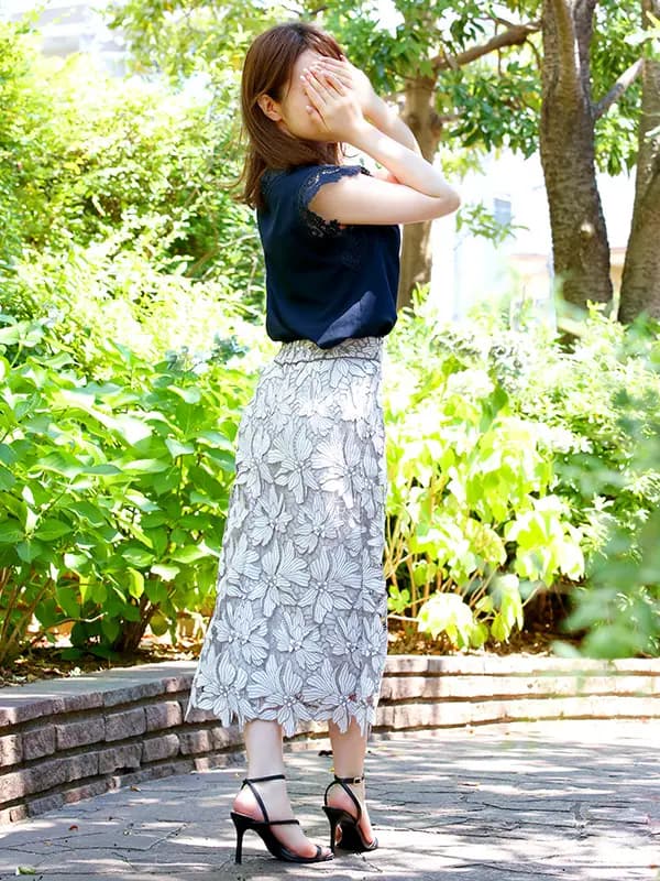 深澤はるな | 恵比寿 大人のリラクゼーションサロン「アロマブラッサム」中目黒・大崎・日暮里
