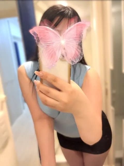 いおりさんのプロフィール｜大阪・エステサロン｜ファースト・ザ・ベスト