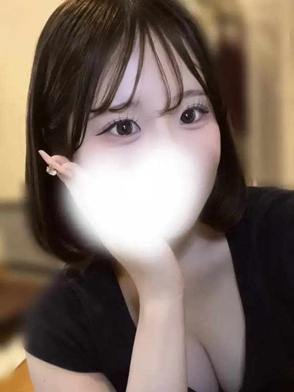 えみプロフィール｜メンズエステサロン『AROMA-May-』