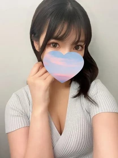 由井つきかさんのプロフィール｜メンズエステ ラグタイム秋葉原
