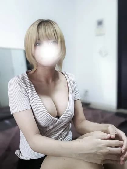 遠山ひめさんのプロフィール｜メンズエステ ラグタイム秋葉原