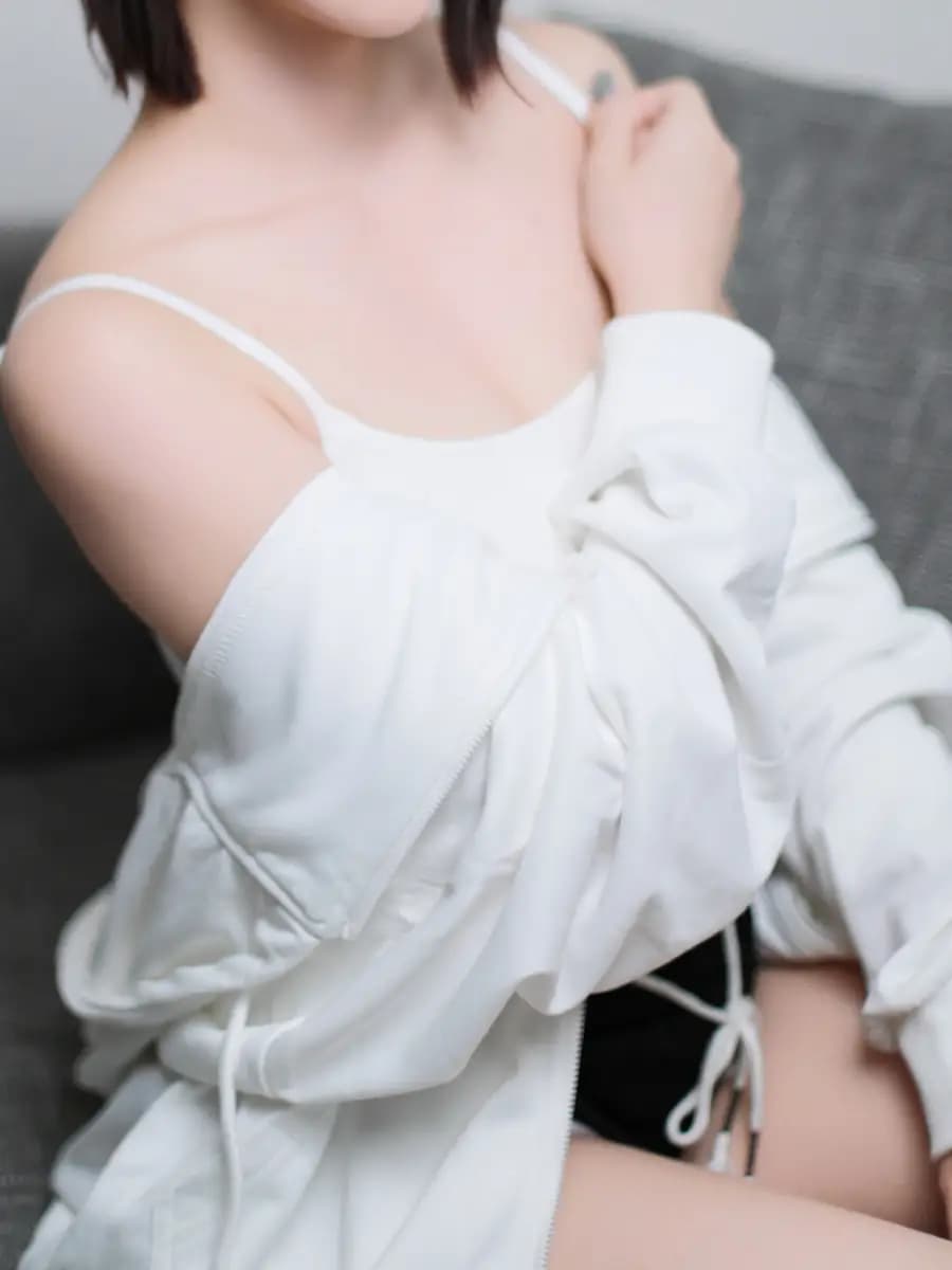 安形ゆき プロフィール｜愛知 名古屋 メンズエステ 『Amoureux（アムアージュ）』