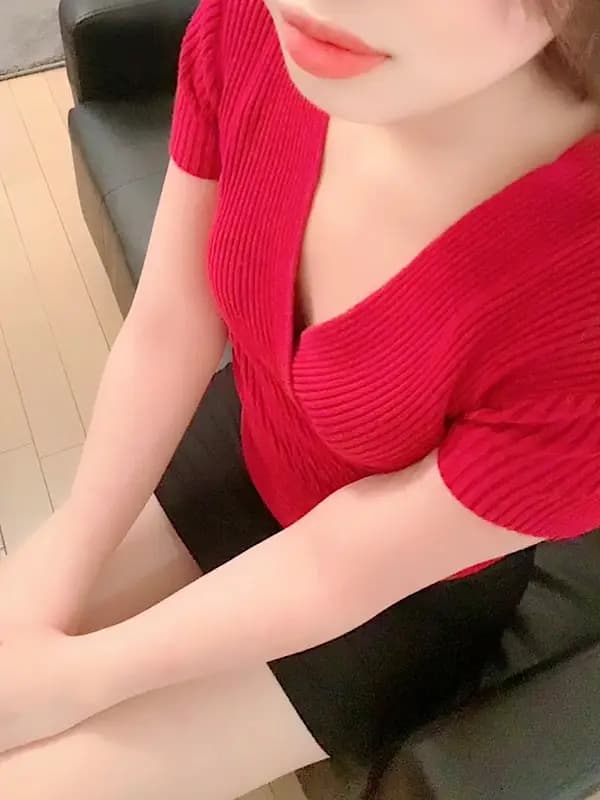 ゆなセラピストのご紹介│堺東 岸和田のメンズエステ Amore・SPA（アモーレスパ）堺東・岸和田店