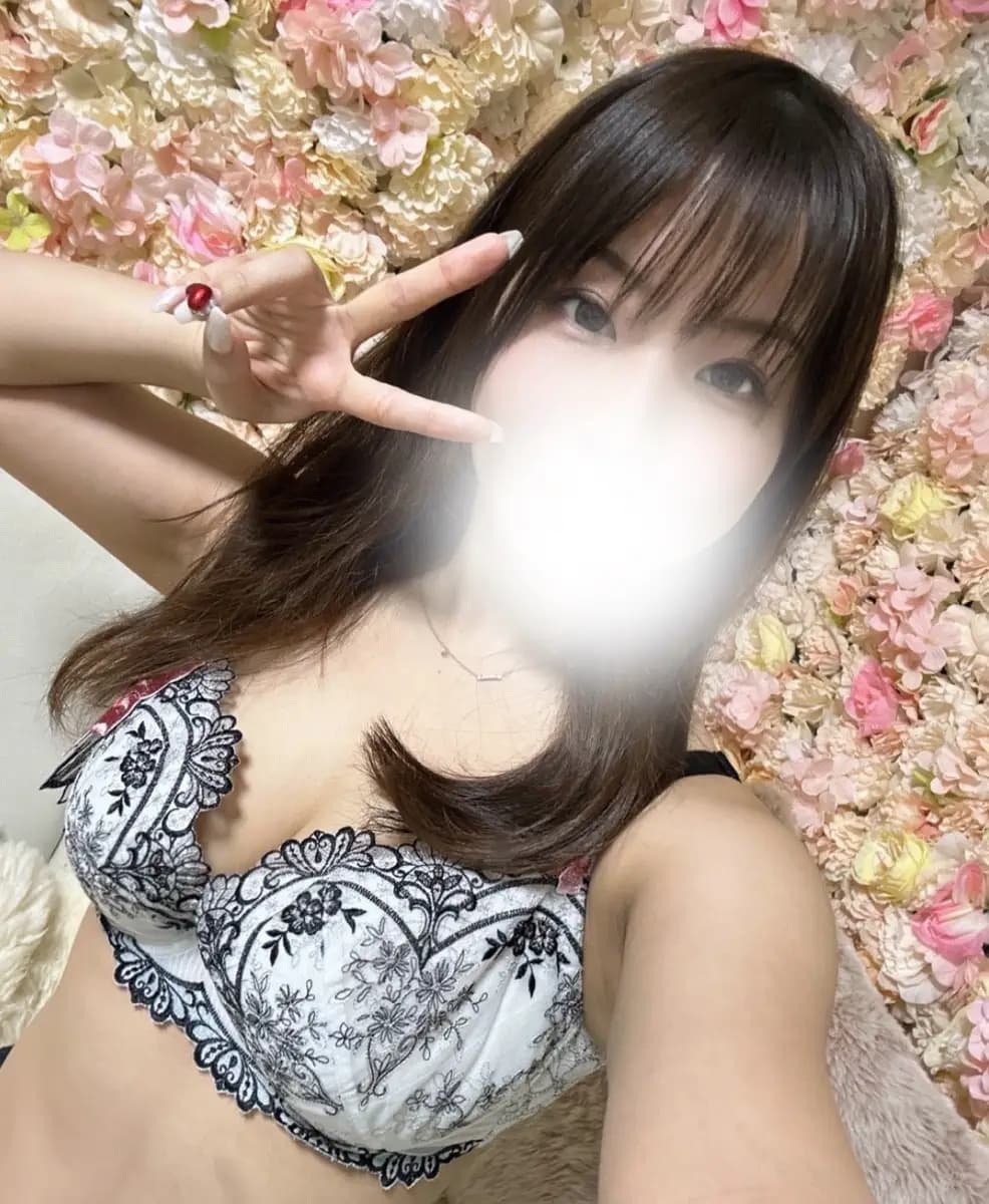 朝比奈 あいら プロフィール｜愛知 名古屋 メンズエステ 『Amoureux（アムアージュ）』