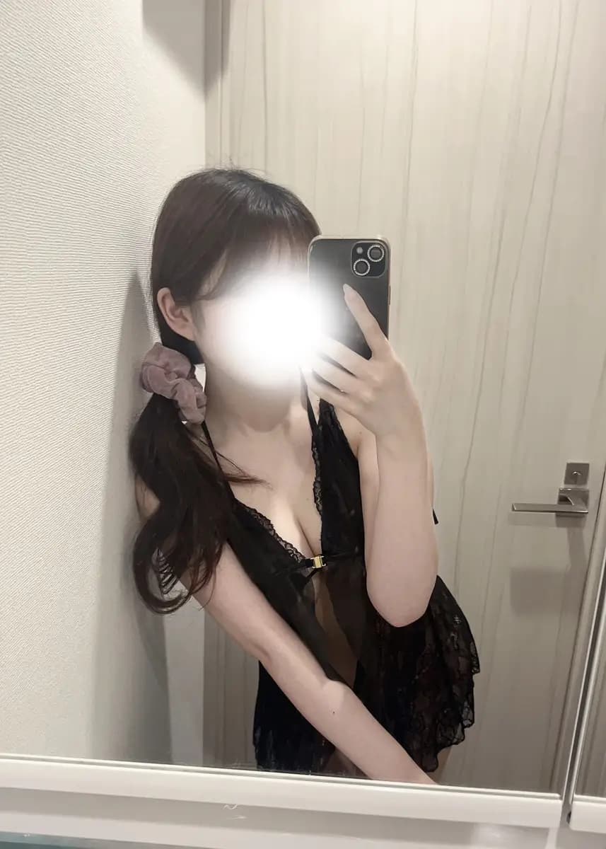 白雪あいか プロフィール|愛知 名古屋 メンズエステ 『Amoureux(アムアージュ)』