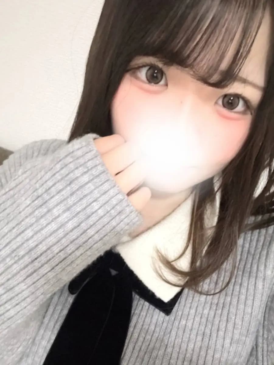 月城えな プロフィール|愛知 名古屋 メンズエステ 『Amoureux(アムアージュ)』
