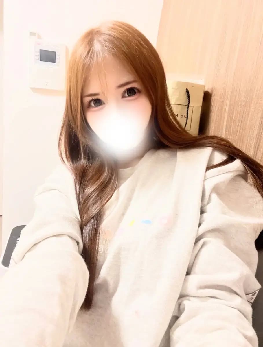 藤嶋かれん プロフィール｜愛知 名古屋 メンズエステ 『Amoureux（アムアージュ）』