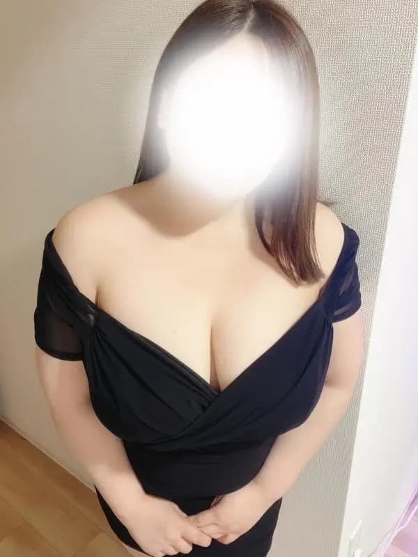 日野なるみ
