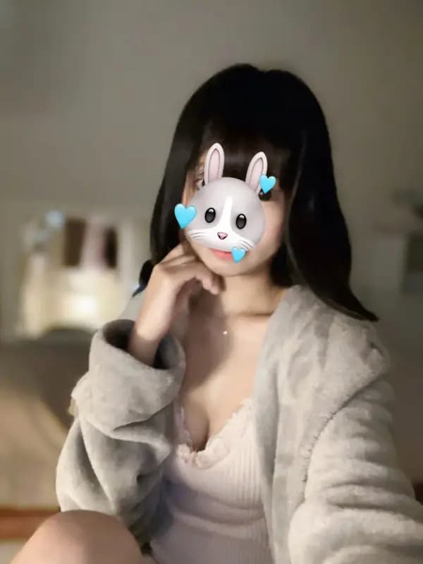 芳永まりんさんのプロフィール｜～ 最高の高揚 ～｜Aroma chelone （アロマ ケローネ）｜メンズエステ葛西