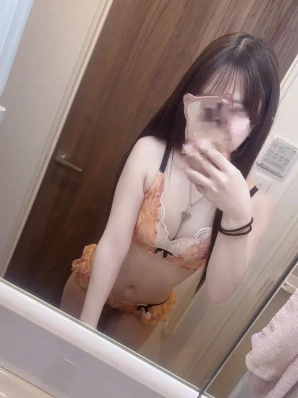 皐月ゆらさんのプロフィール｜～ 最高の高揚 ～｜Aroma chelone （アロマ ケローネ）｜メンズエステ葛西