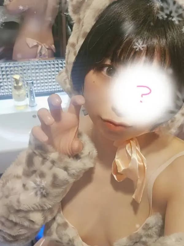 小森くみさんのプロフィール｜～ 最高の高揚 ～｜Aroma chelone （アロマ ケローネ）｜メンズエステ葛西