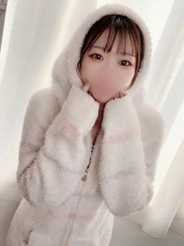 愛瀬みゆさんのプロフィール｜～ 最高の高揚 ～｜Aroma chelone （アロマ ケローネ）｜メンズエステ葛西