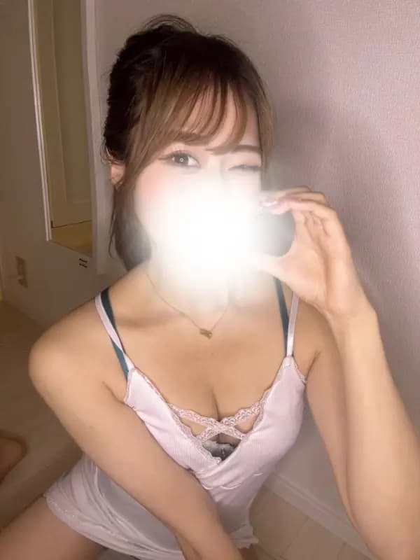 凪乃ひめさんのプロフィール｜～ 最高の高揚 ～｜Aroma chelone （アロマ ケローネ）｜メンズエステ葛西
