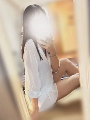 佐伯 えなのプロフィール | 宮城 仙台 メンズエステ 『Aroma Herb-アロマハーブ-』