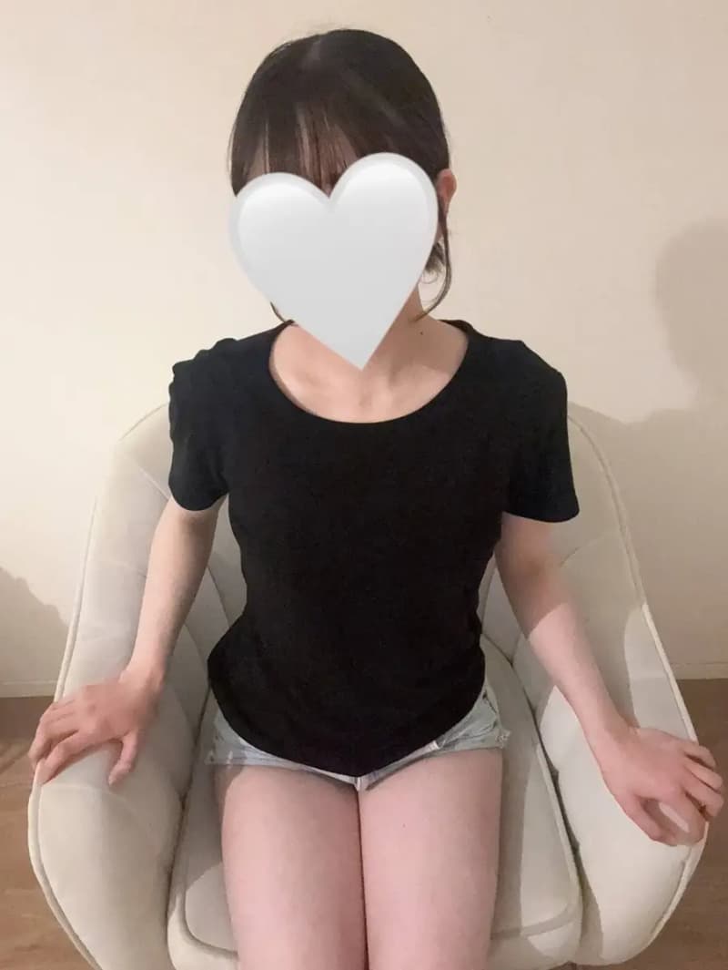 せりな