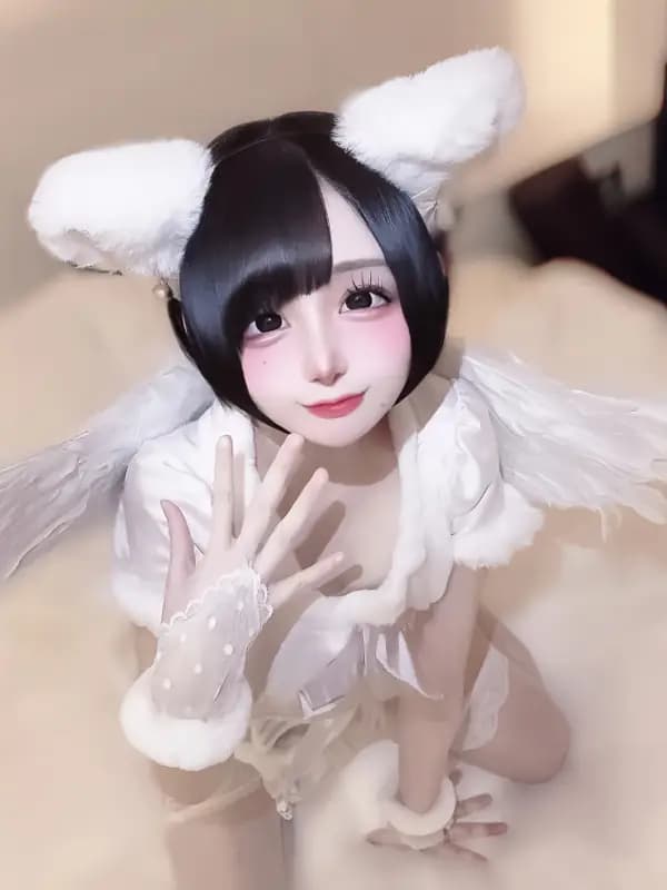 栗羽ねねさんのプロフィール｜新宿・代々木メンズエステ｜Aroma Levante（アロマレバンテ）