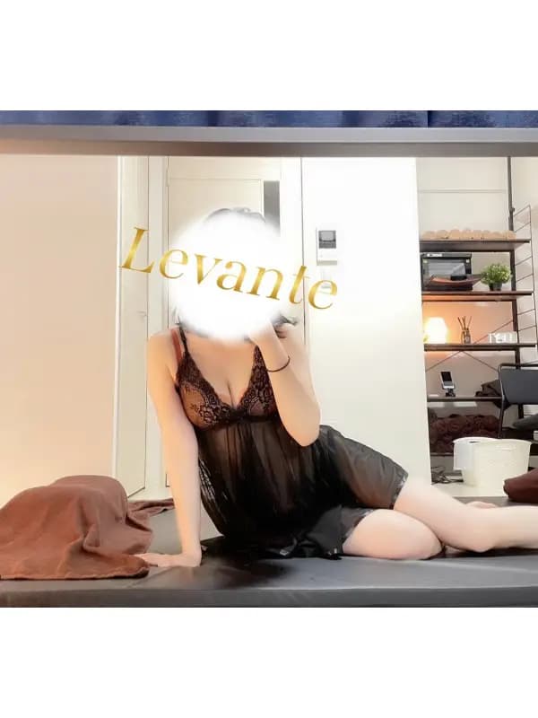 白石あいりさんのプロフィール｜新宿・代々木メンズエステ｜Aroma Levante（アロマレバンテ）