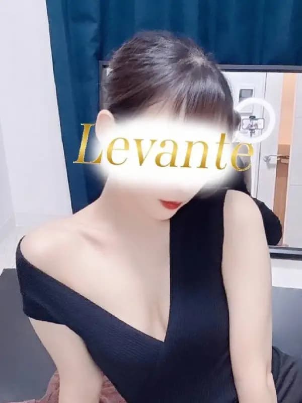 望月はくさんのプロフィール｜新宿・代々木メンズエステ｜Aroma Levante（アロマレバンテ）