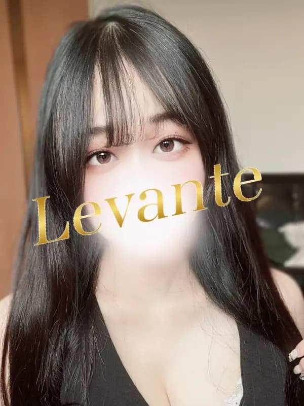 桜れいかさんのプロフィール｜新宿・代々木メンズエステ｜Aroma Levante（アロマレバンテ）