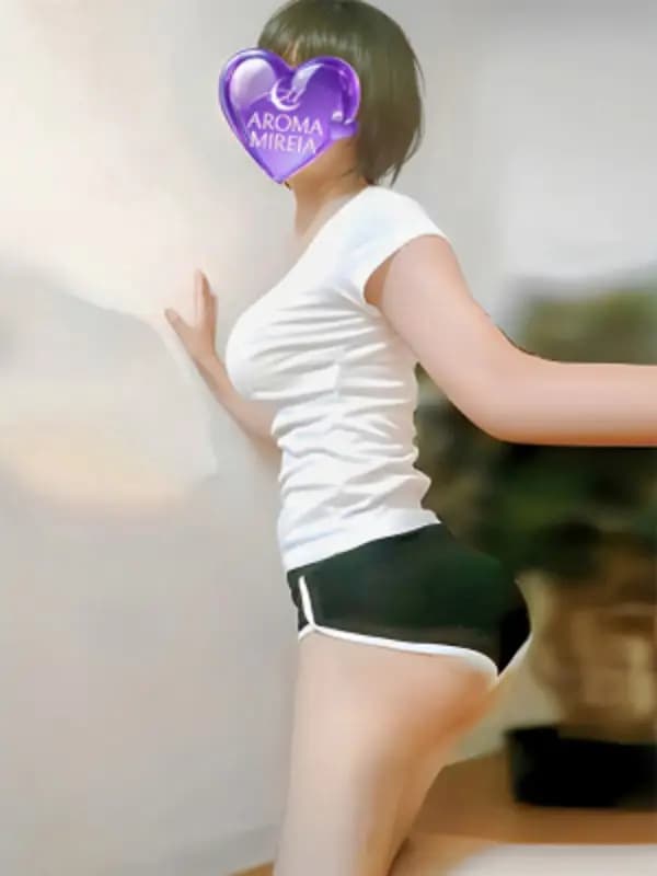 宮崎ひなたさんのプロフィール｜神戸・三宮 メンズエステ｜AROMA MIREIA（アロマミレイア）