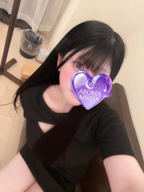 加藤みうさんのプロフィール｜神戸・三宮 メンズエステ｜AROMA MIREIA（アロマミレイア）