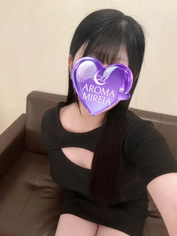加藤みうさんのプロフィール｜神戸・三宮 メンズエステ｜AROMA MIREIA（アロマミレイア）