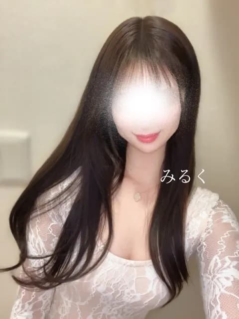 瑠月（るる）-GOLDさんのプロフィール｜博多・メンズエステ｜VENUS～ヴィーナス～
