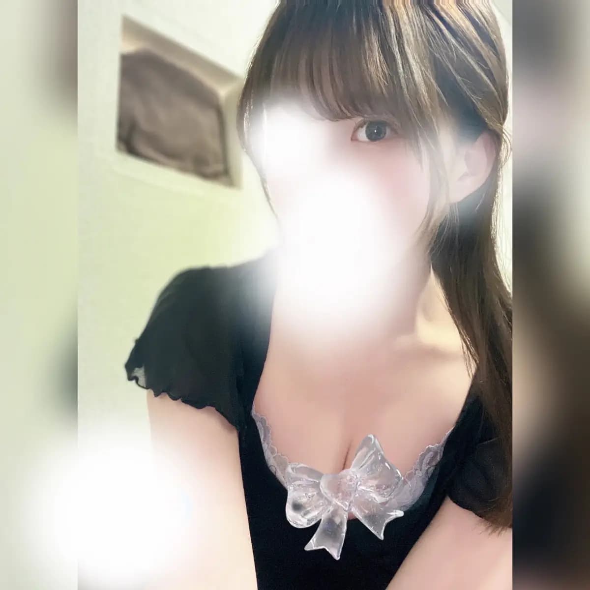 綾瀬りり プロフィール｜八王子 メンズエステ Aroma Rose｜高級リラクゼーション