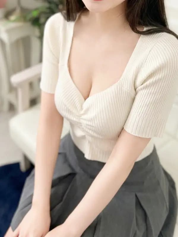 篠宮　あいりさんのプロフィール｜青葉台・鷺沼・たまプラーザ・あざみ野・センター北 メンズエステ｜AUDIENCE（オーディエンス）