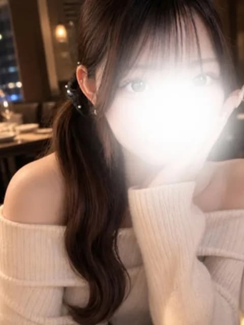 白桃（もも）さんのプロフィール｜梅田・メンエス｜梅田メンズエステ ばする～む