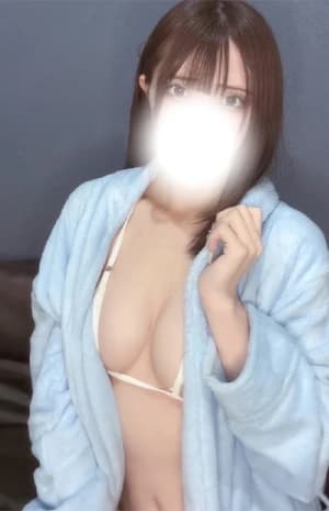 大槻みお