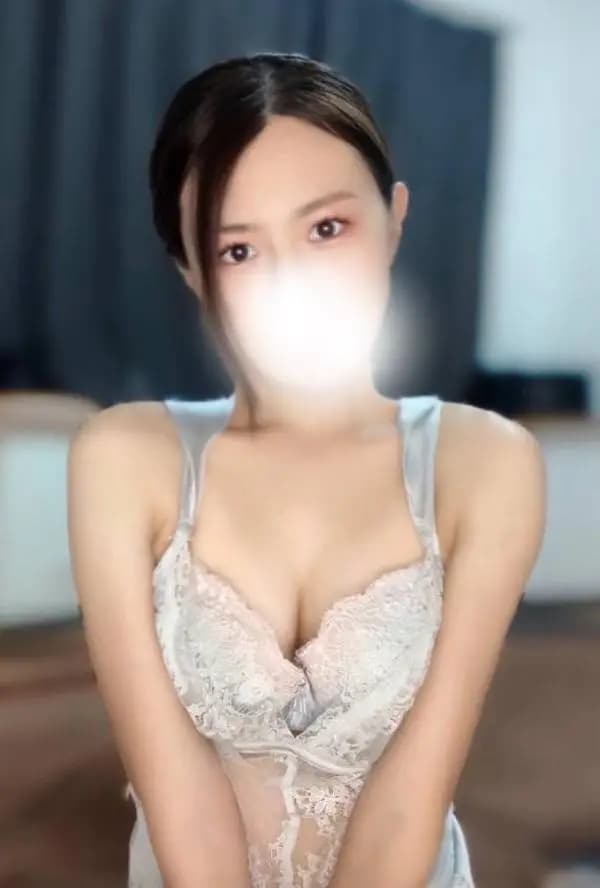 美波せな｜メンズエステ Love it (ラヴィット) 麻布十番・大宮