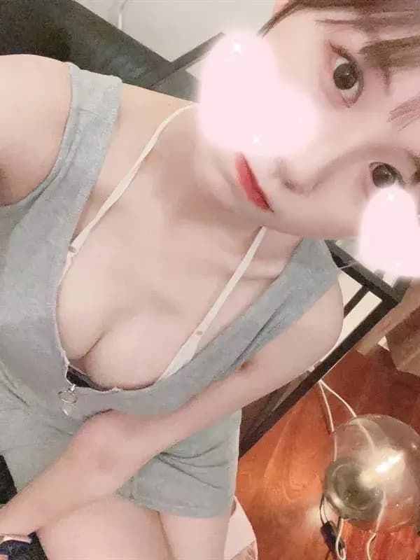 南 えま｜麻布十番/六本木/メンズエステ｜THE PREMIUM SPA