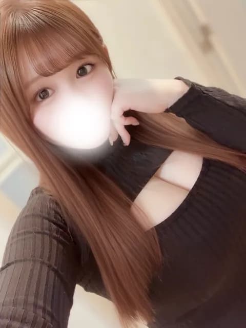 白雪りお(しらゆきりお)のプロフィール | 錦糸町メンズエステ【Penthouse(ペントハウス)】