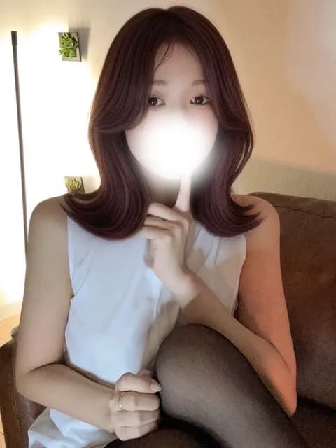 蒼井ゆら(あおいゆら)のプロフィール | 錦糸町メンズエステ【Penthouse(ペントハウス)】