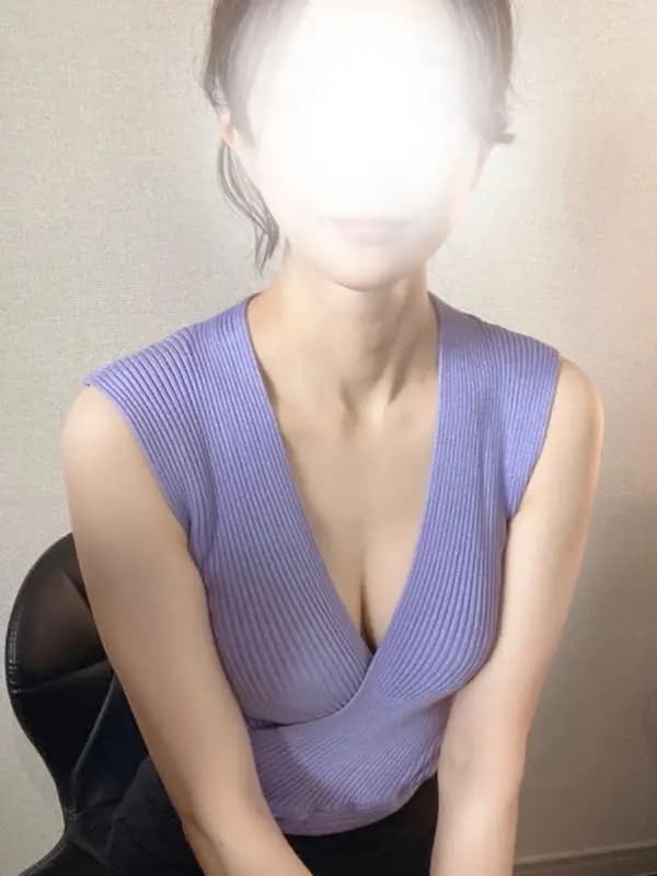 片瀬｜三軒茶屋メンズエステ | 美魔女