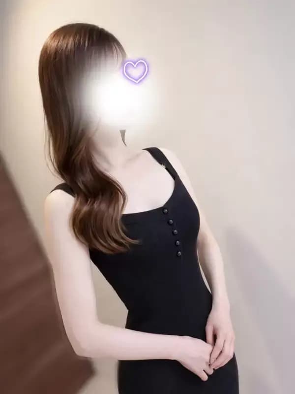 セラピスト 愛葉かんな |芸能人顔負けのスレンダー美女専門店 五反田メンズエステ『アロマABC』
