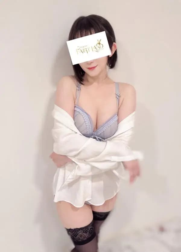 ももな