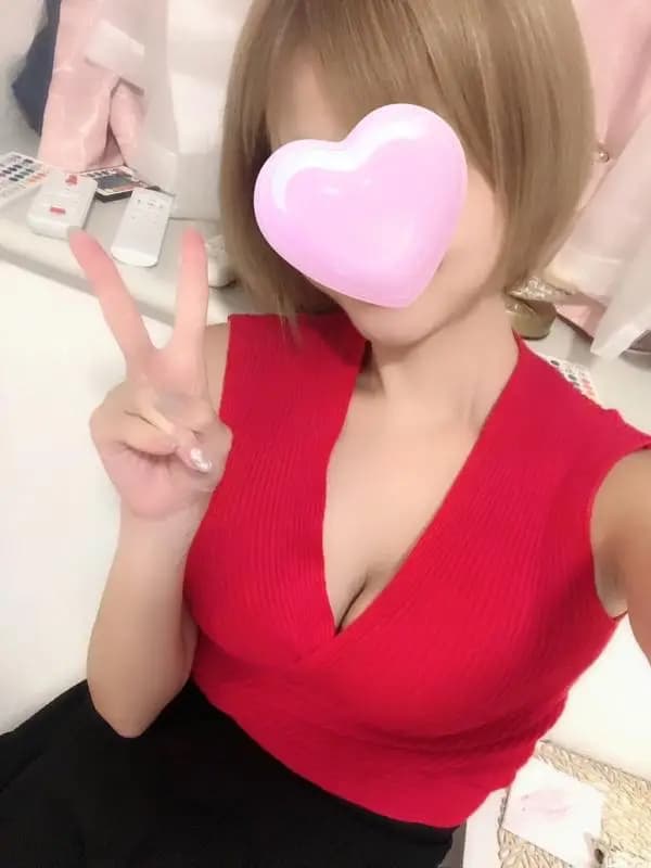 ももな