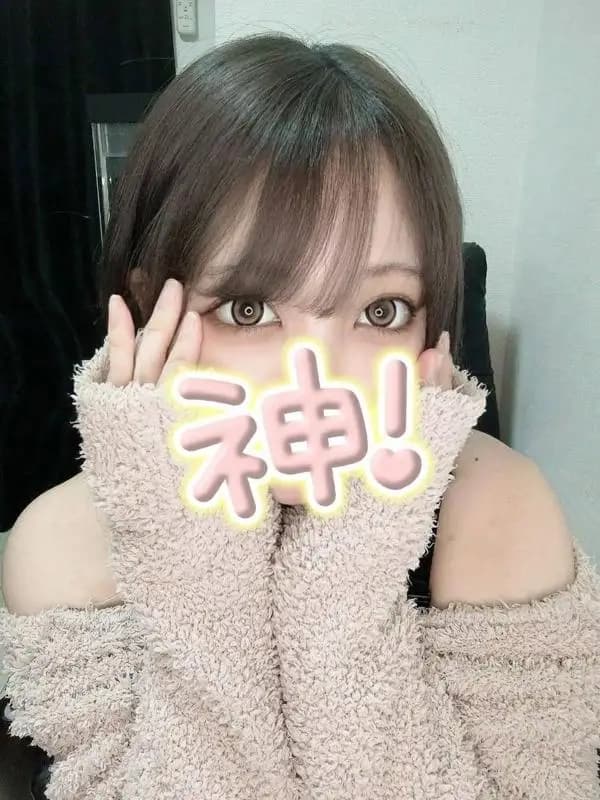 村瀬なぎ MURASENAGI