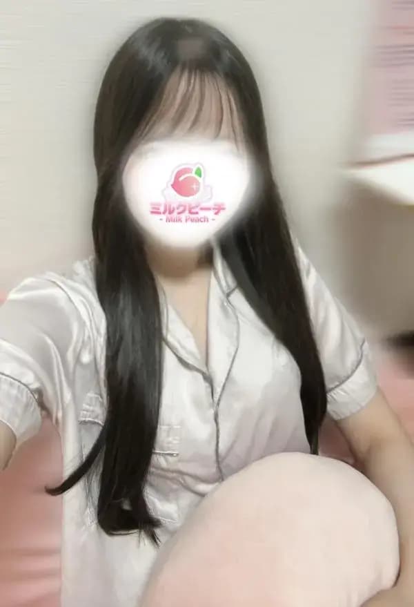 新井みゆ