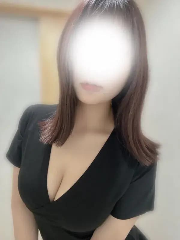 長谷川　まどか｜大宮、船橋  メンズエステ | Diamond Rouge　-ダイヤモンドルージュ-