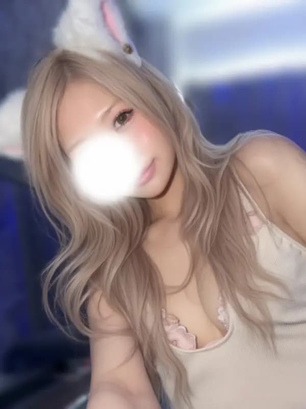 白崎つきなさんのプロフィール｜三宮メンズエステ Elsia Spa（エルシアスパ）｜神戸市中央区のリラクゼーション